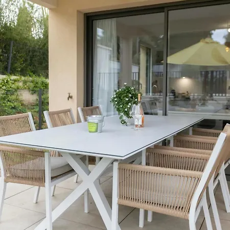 Casa-jardin Secret: Climatise Avec Piscine Juan-les-Pins