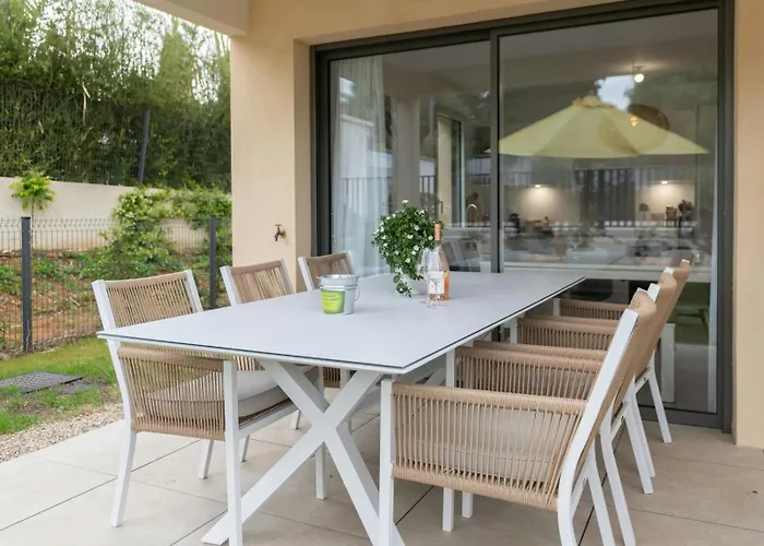 Casa-jardin Secret: Climatisé Avec Piscine *