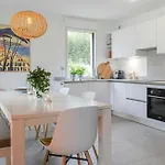 Casa-jardin Secret: Climatise Avec Piscine Lägenhet Juan-les-Pins