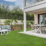 Lägenhet Casa-jardin Secret: Climatise Avec Piscine *