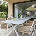 Casa-jardin Secret: Climatise Avec Piscine 아파트 *