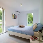 Casa-jardin Secret: Climatise Avec Piscine 아파트