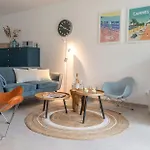 Casa-jardin Secret: Climatise Avec Piscine