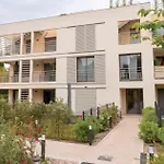 Casa-jardin Secret: Climatise Avec Piscine Lägenhet *
