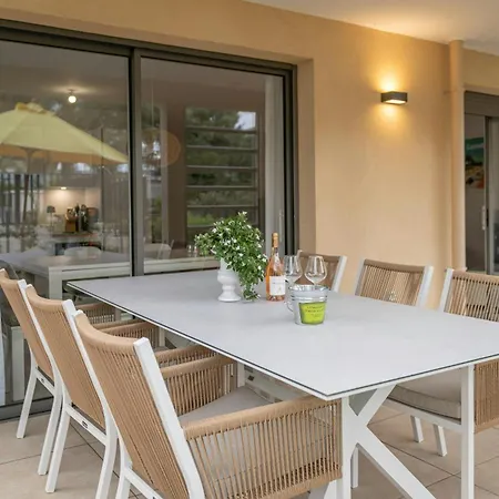 Casa-jardin Secret: Climatise Avec Piscine * Juan-les-Pins