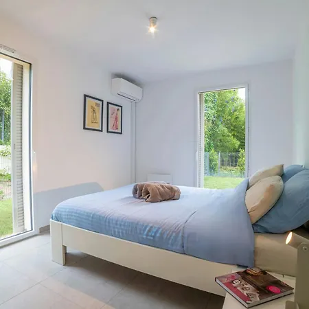 Casa-jardin Secret: Climatisé Avec Piscine Juan-les-Pins