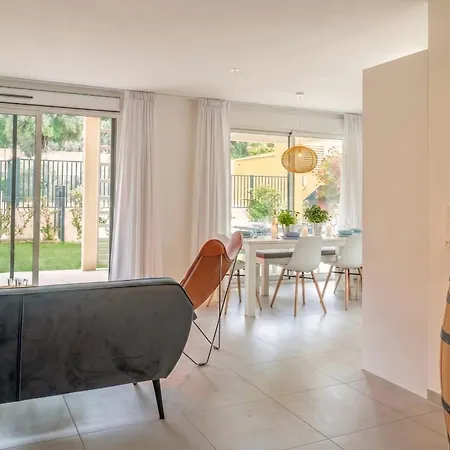 Appartamento Casa-jardin Secret: Climatisé Avec Piscine Juan-les-Pins